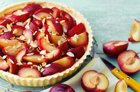 Enjoy plums at their best with this sumptuous dessert that's sure to please your dinner guests.