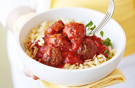 Italian meatballs get a North African makeover with this tasty recipe. The tagine paste adds a lovely hit of smokiness and spice, while the homemade garlic and mint yogurt offers a nice balance with the gentle heat of the meatballs. Serve with orzo pasta.