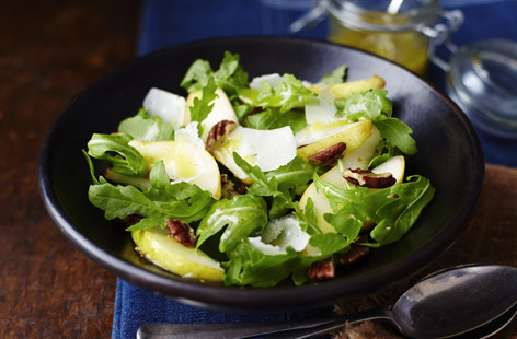 Salads get a bad rep: they don't have to be boring (and usually aren't!). This delicious dish – which makes a great starter – combines Parmesan, pear, pecan and rocket with a gorgeous homemade honey and mustard dressing.