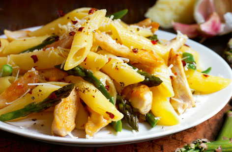 Our fresh egg penne is perfect for this tasty chicken and asparagus dish