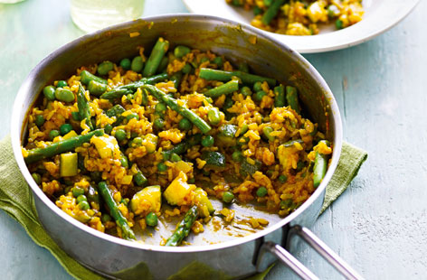 A vegetarian twist on a classic Spanish dish, this summer greens paella is packed full of seasonal veg and makes a perfect speedy supper for two
